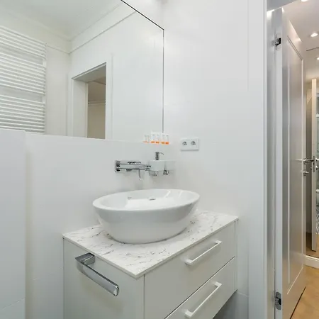 Apartament Luxurious Studio Old Town By Renters