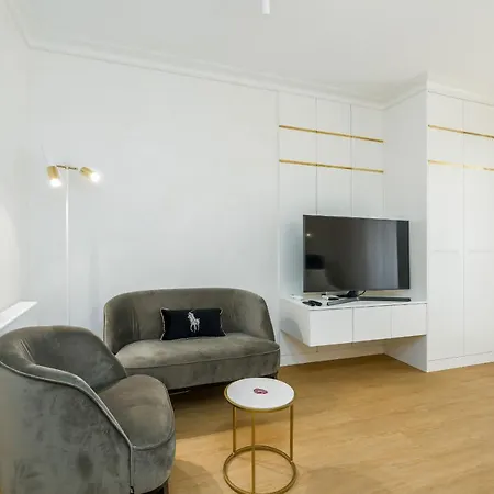Apartament Luxurious Studio Old Town By Renters *