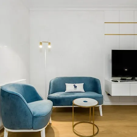 Apartament Luxurious Studio Old Town By Renters *
